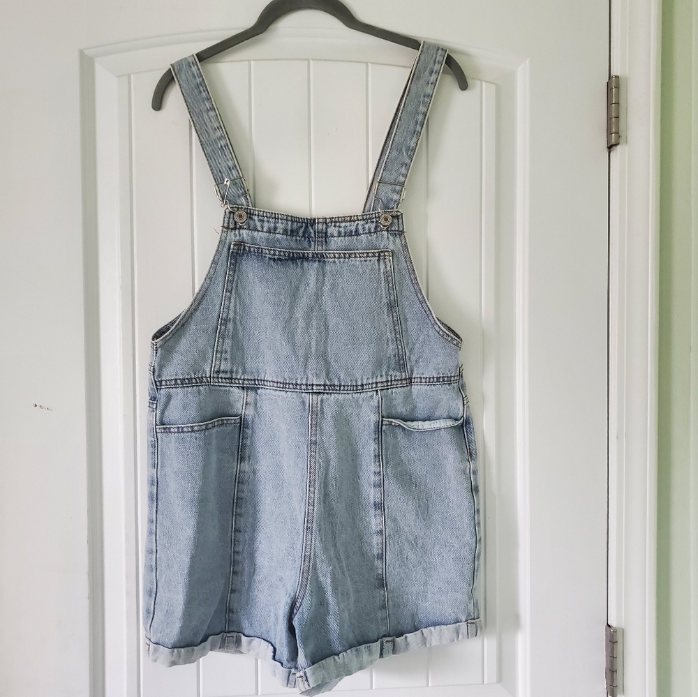 High Waisted Overalls Shorts Size Small